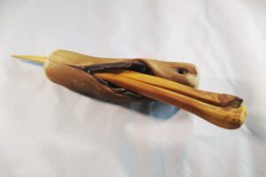 Lilac wood chopsticks 4 with a Lilac wood holder