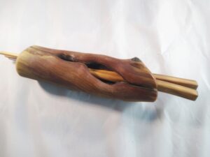Lilac wood chopsticks 5 with a Lilac wood holder