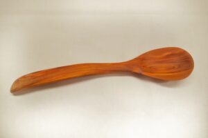 Left-handed Lilac wood eating spoon PES7